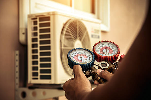Professional Ductwork Repair technician working in Century, FL